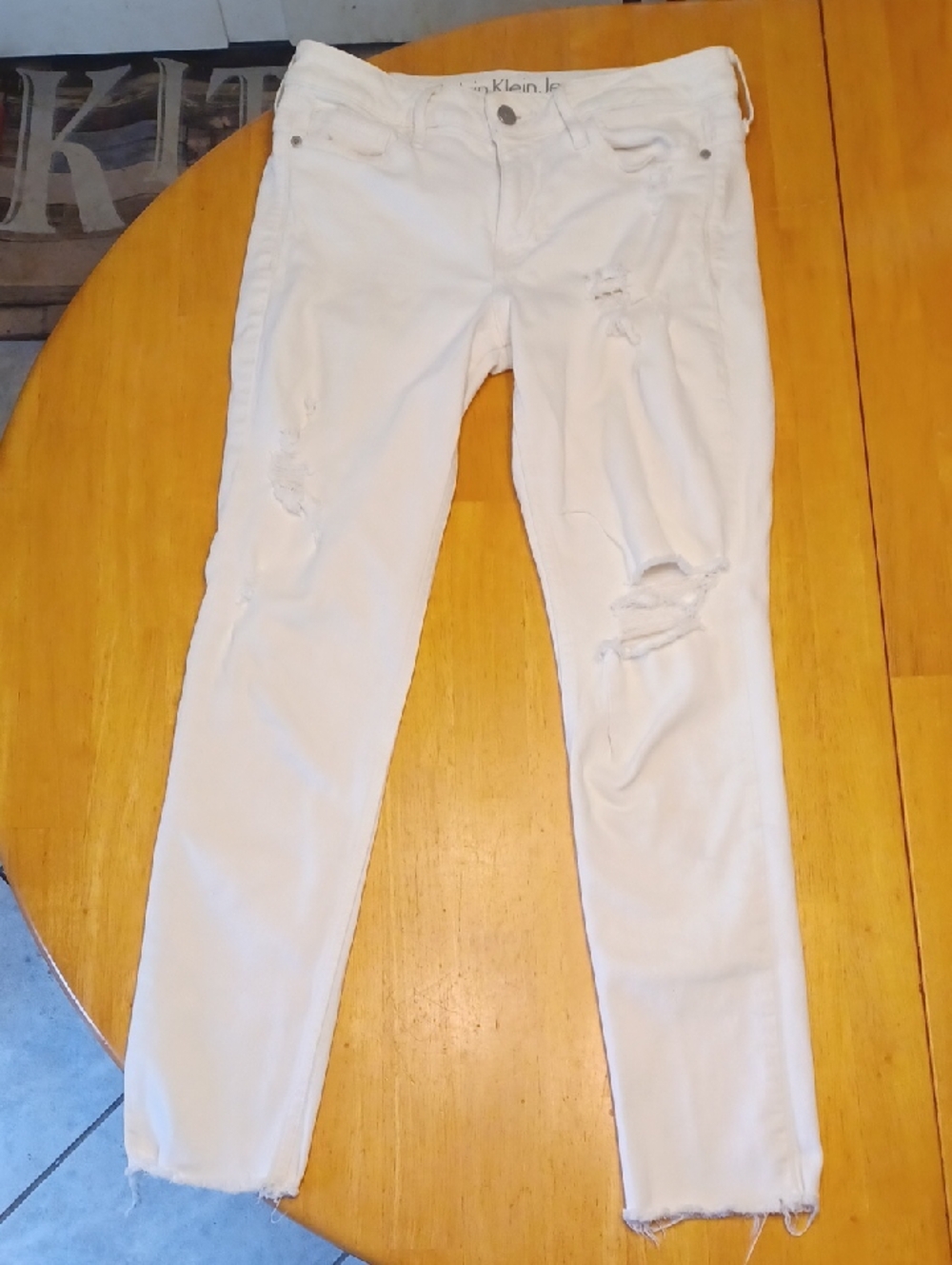 Calvin Klein White Distressed Skinny Jeans Size 6